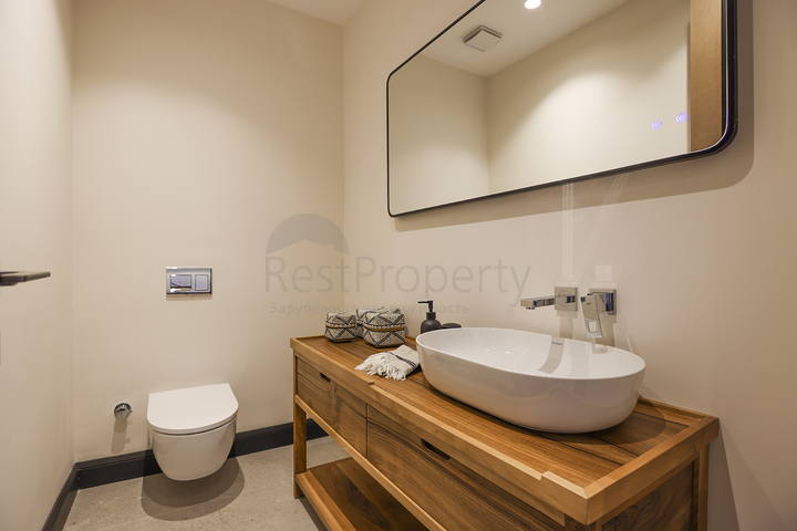 مساكن وفيلات مطلة على البحر في منطقة غيوميوشليوك