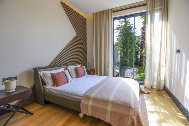 مساكن وفيلات مطلة على البحر في منطقة غيوميوشليوك