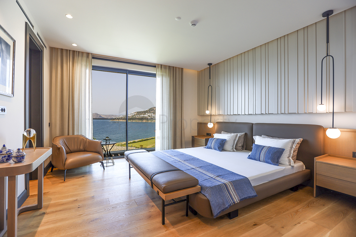 مساكن وفيلات مطلة على البحر في منطقة غيوميوشليوك