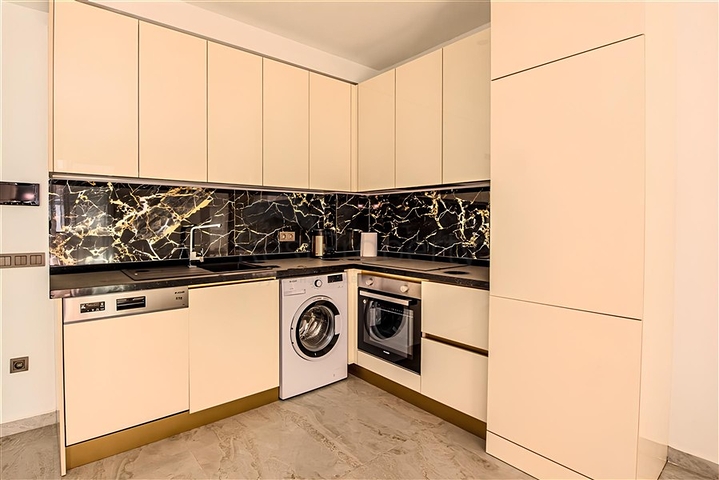 شقة 2+1 في مجمع جديد على بعد 300 متر من الشاطئ