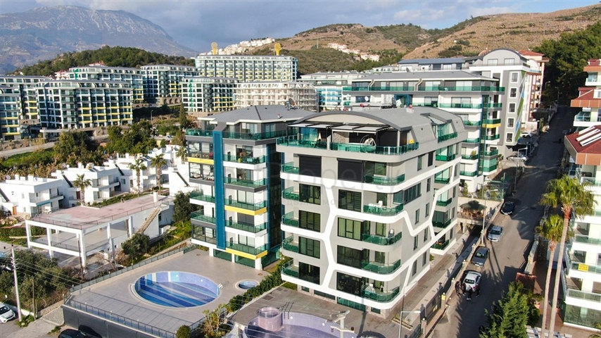 شقة مفروشة 3 + 1 على الساحل الأول