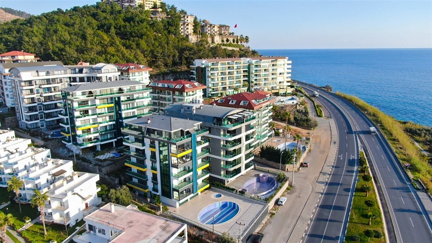 شقة مفروشة 3 + 1 على الساحل الأول