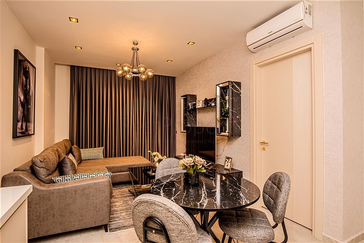 شقة 1+1 في وسط ألانيا في واحدة من أفضل المجمعات لفترة طويلة فقط