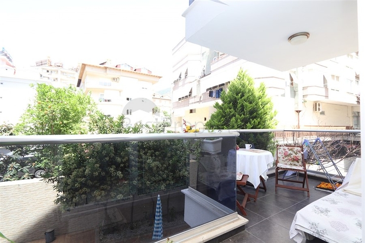 شقة 1 + 1 بالقرب من شاطئ كليوباترا