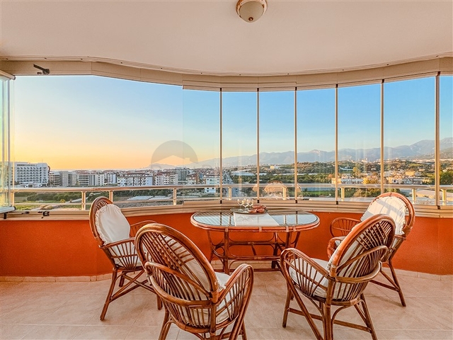 شقة مريحة من غرفتي نوم على بعد 150 متر من البحر