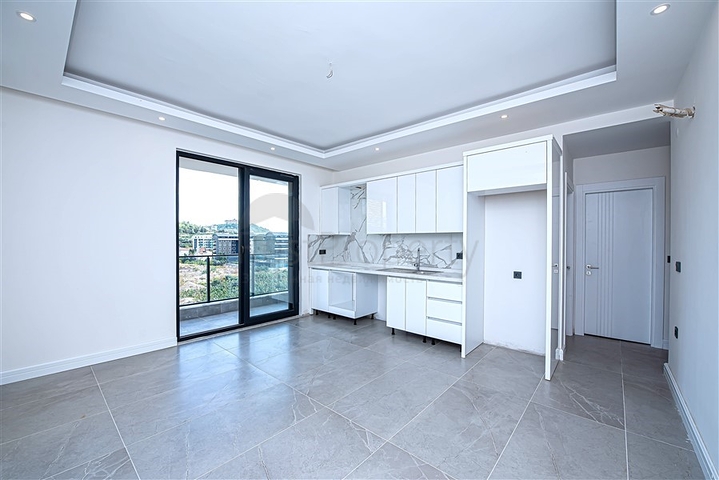 بنتهاوس 3+1 في منطقة كارجيجاك ، 350 متر من البحر 