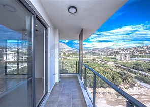 بنتهاوس 3+1 في منطقة كارجيجاك ، 350 متر من البحر 