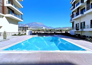 بنتهاوس 3+1 في منطقة كارجيجاك ، 350 متر من البحر 