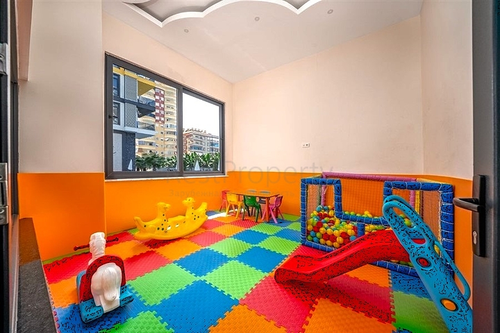 شقق للبيع في محمودلار - غرفتين وصالة - مطبخ منفصل -مجمع فاخر -في محمودلار / الانيا 