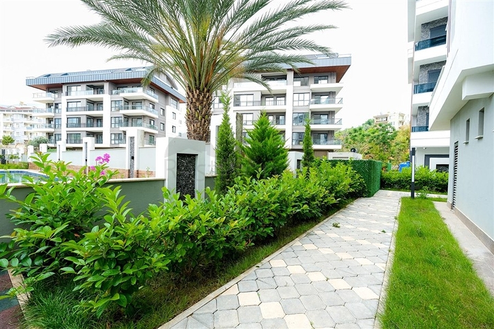 شقة جديدة من المالك مع تخطيط 1 + 1 في منطقة أوبا