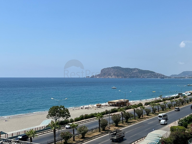 شقة 3+1 على الخط الأول في منطقة توسمور