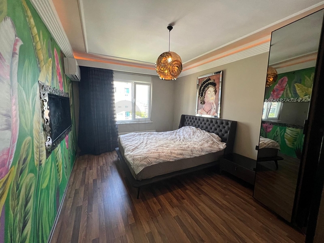 شقة 3+1 على الخط الأول في منطقة توسمور