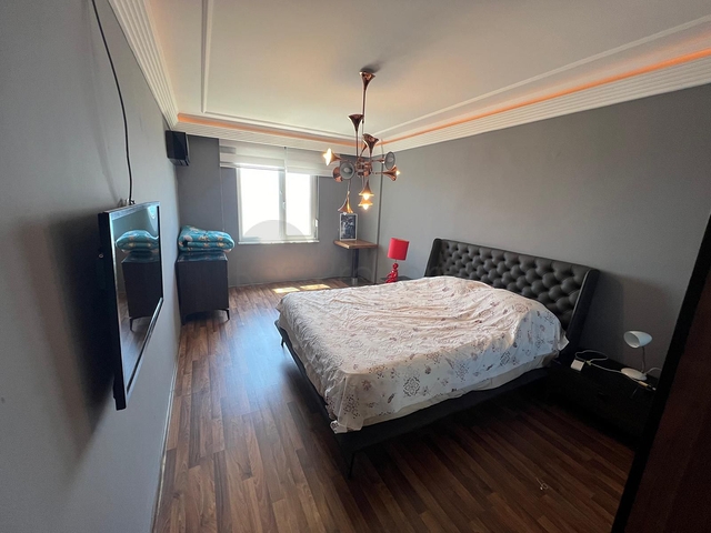 شقة 3+1 على الخط الأول في منطقة توسمور