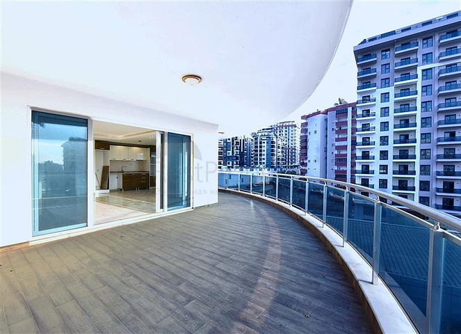 ضمن مجمع سكني حديث - شقة غرفة وصالة - مفروشة - في مهموتلار / الانيا 