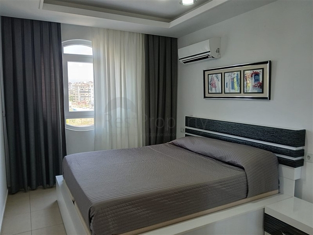 شقة غرفة وصالة -ضمن مجمع يضم كافة الخدمات -في افسلار / الانيا