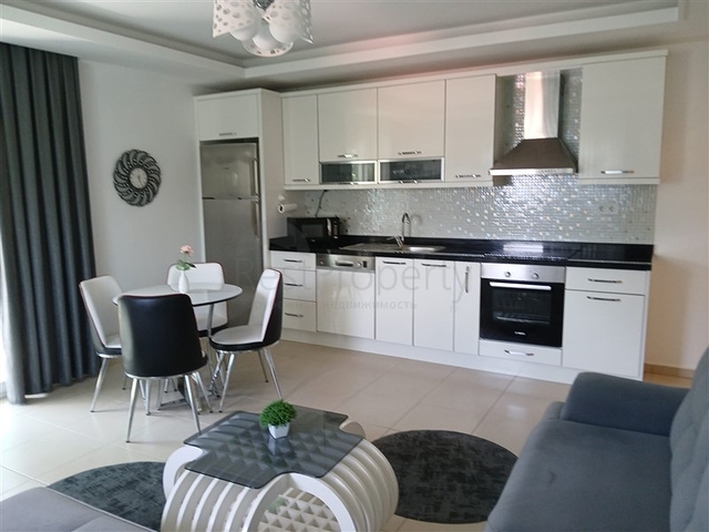 شقة غرفة وصالة -ضمن مجمع يضم كافة الخدمات -في افسلار / الانيا