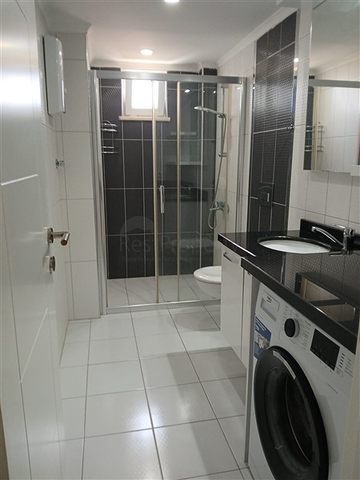 شقة غرفة وصالة -ضمن مجمع يضم كافة الخدمات -في افسلار / الانيا