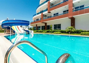 مجمع فاخر - شقق غرفتين وصالة - مفروشة - في مهموتلار / الانيا 