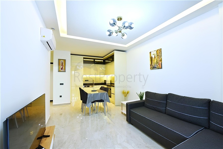 شقة للايجار 300 متر من البحر