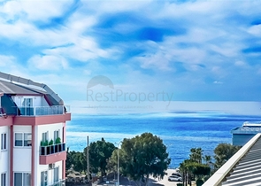 4 + 1 شقة في منطقة كارجيجاك 200 متر من البحر