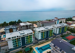 4 + 1 شقة في منطقة كارجيجاك 200 متر من البحر