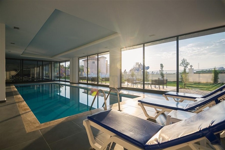 مجمع سكني حديث  - شقة غرفة وصالة - في محمودلار / الانيا 