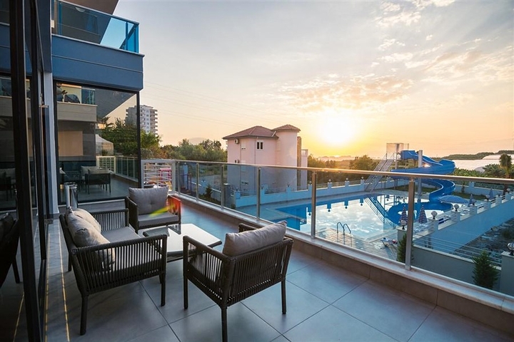 مجمع سكني حديث  - شقة غرفة وصالة - في محمودلار / الانيا 