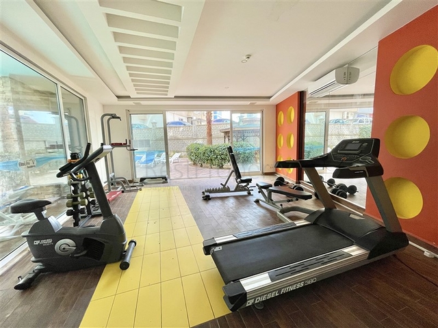 مجمع فاخر - شقة غرفة وصالة -في مهموتلار / الانيا 