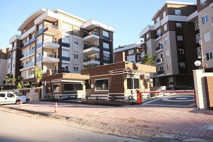 شقق بمساحات مختلفة في أنطاليا 