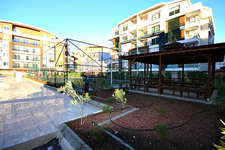 شقق بمساحات مختلفة في أنطاليا 