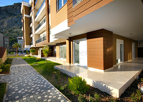 شقق بمساحات مختلفة في أنطاليا 