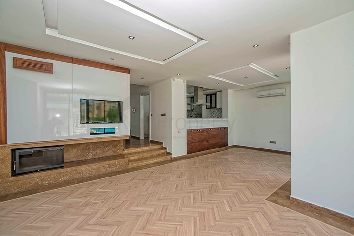 فيلا فاخرة 3 + 1 في كيمير