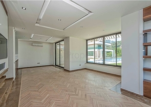 فيلا فاخرة 3 + 1 في كيمير