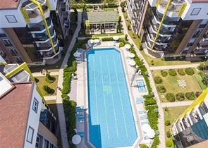 شقق فاخرة في كونيالتي بالقرب من قناة المارينا