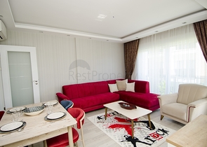 شقق فاخرة في كونيالتي بالقرب من قناة المارينا