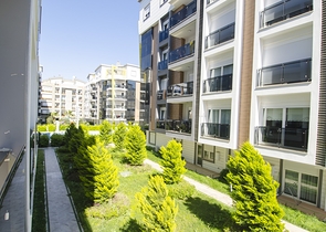 شقق فاخرة في كونيالتي بالقرب من قناة المارينا