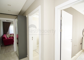 شقق فاخرة في كونيالتي بالقرب من قناة المارينا