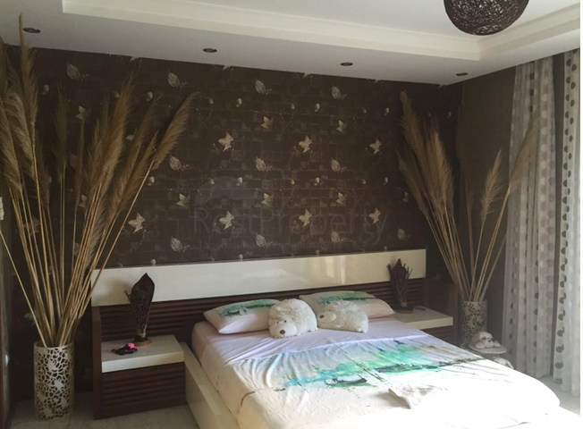 شقة 3 + 1 مع أثاث على الساحل الأول في أنطاليا