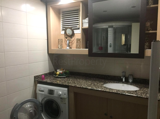 شقة 3 + 1 مع أثاث على الساحل الأول في أنطاليا