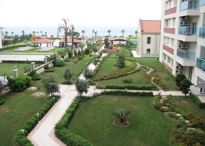 شقة 3 + 1 مع أثاث على الساحل الأول في أنطاليا