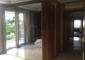 شقة 3 + 1 مع أثاث على الساحل الأول في أنطاليا