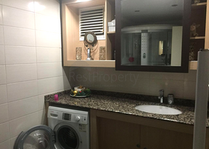 شقة 3 + 1 مع أثاث على الساحل الأول في أنطاليا