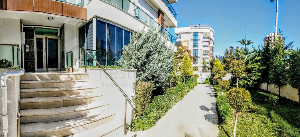 شقة 2 + 1 مع أثاث 5 دقائق سيرا على الأقدام من البحر