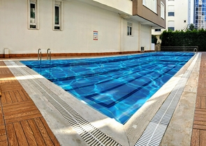 شقة 2 + 1 مع أثاث 5 دقائق سيرا على الأقدام من البحر