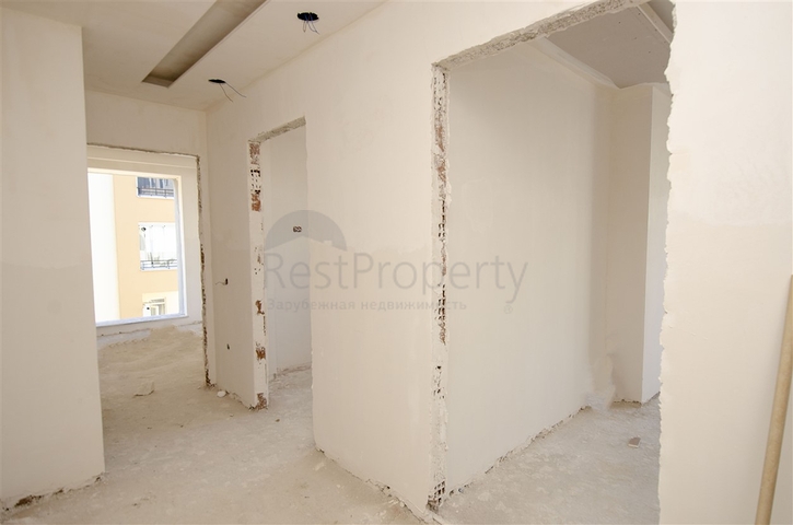 شقق 2 + 1 ، 3 + 1 في منطقة اونجالي في كونيالتي أنطاليا