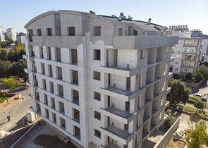 شقق 2 + 1 ، 3 + 1 في منطقة اونجالي في كونيالتي أنطاليا