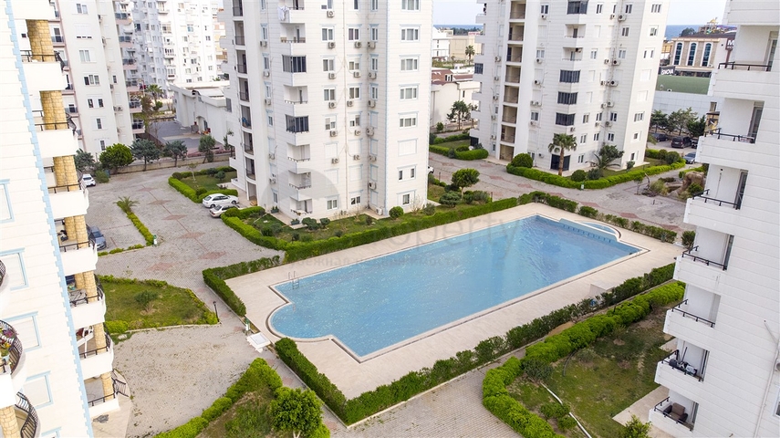 شقة 3 + 1 مع مطبخ منفصل في منطقة كوندو 200 م على البحر