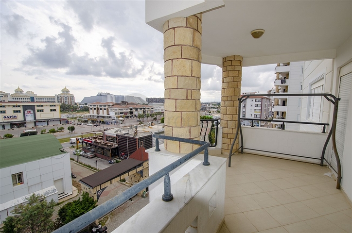 شقة 3 + 1 مع مطبخ منفصل في منطقة كوندو 200 م على البحر