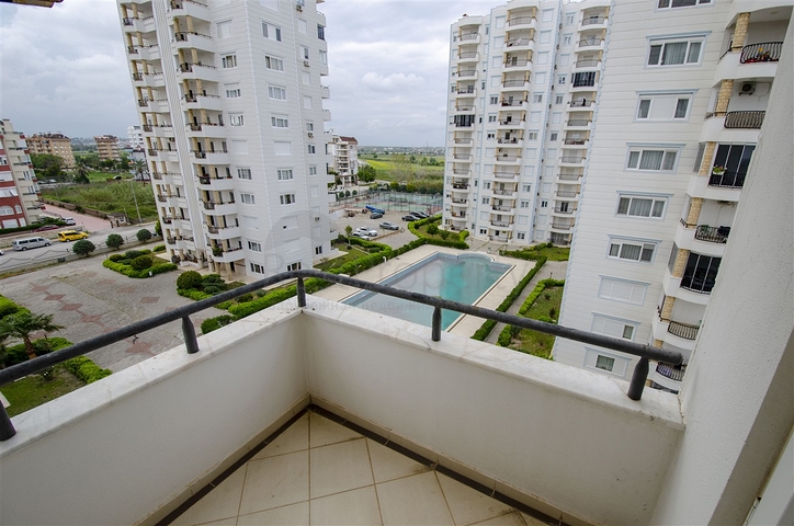 شقة 3 + 1 مع مطبخ منفصل في منطقة كوندو 200 م على البحر