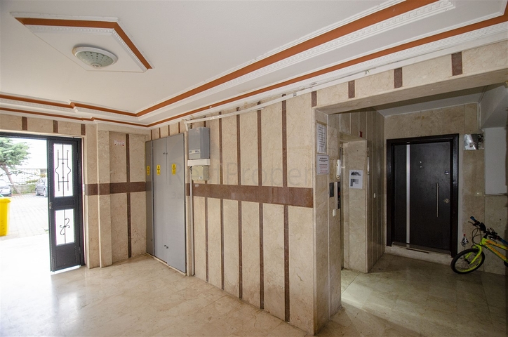 شقة 3 + 1 مع مطبخ منفصل في منطقة كوندو 200 م على البحر